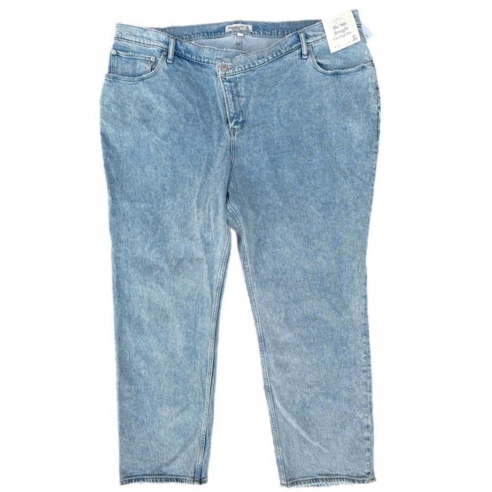 Abercrombie & Fitch Curve Love Ultra High Rise 90s Straight Jean 37/24 SHORT NWT